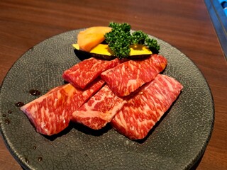 Yonezawa Gyuu Sumi Biyakiniku Uesugi - 上杉カルビ(1480円)