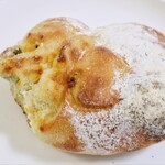 カミバン - 【2024.03】春のマスカルポーネのぱん(税込400円)