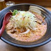 大辛にんにく 赤い虎 - 大辛にんにくネギラーメン ¥950（価格は訪問時）