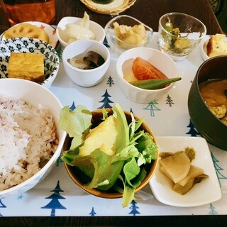 口コミ一覧 : KanaTan （カナタアン） - 瓦町/食堂 [食べログ]