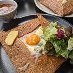 Burettsu Kafe Kurepuri - 