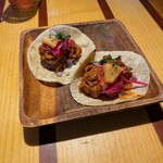 LAS DOS CARAS MODERN MEXICANO Y TACOS - 