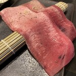 やきにく なおひで - 巻きタン塩　これが4枚きて¥2179円。これが、うまい！！