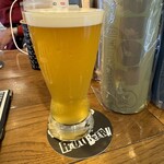 ライオットビール - 6th Anniversary Saison 800円