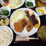 ナカガワ☆スエ食堂 - 鹿肉ステーキとフライの合盛定食(定番メニューではない提供可能かどうかはマスターに確認してください)