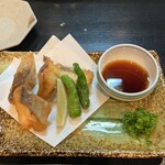 おいしい酒と料理 なかよし - コチの唐揚げ、ポン酢で