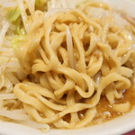 ラーメン二郎 - 麺