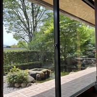 囲炉裏と日本料理 松風庵 - お庭も美しい