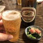 中央酒場 - 瓶ビール、お通し