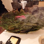 レストラン・モリエール - 彩美牛は炭火焼で