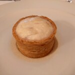 レストラン・モリエール - 玉ねぎとベーコンのタルト
