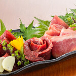 Assorted horse sashimi