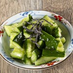 Cucumber with salted kelp