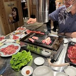 大衆焼肉ホルモン にくさわ - 