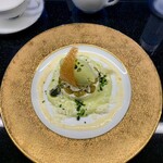 トシ・ヨロイヅカ 東京 - 