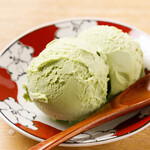Rich Uji Matcha Ice Cream