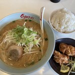 くるまやラーメン 山室店 - 