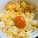 Sweet eggs - たまごかけごはん。税込517円。