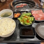 Yakiniku Yansando - 