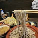 胡麻切りそばと創作串揚げ おおの - 