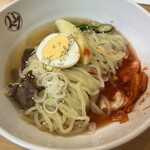 平壌冷麺食道園 - 