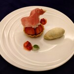レストラン FONTANA - 苺タルト、ピスタチオ、バニラ
