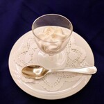 レストラン FONTANA - 一口の幸福（タマネギのスプーマ）