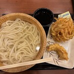 丸亀製麺 - 釜揚げうどん（大）