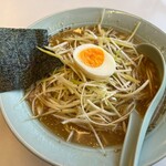 ラーメンショップ - ネギ味噌ラーメン！