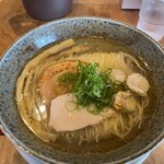 麺や 笑華 - ホタテ塩そば（900円）