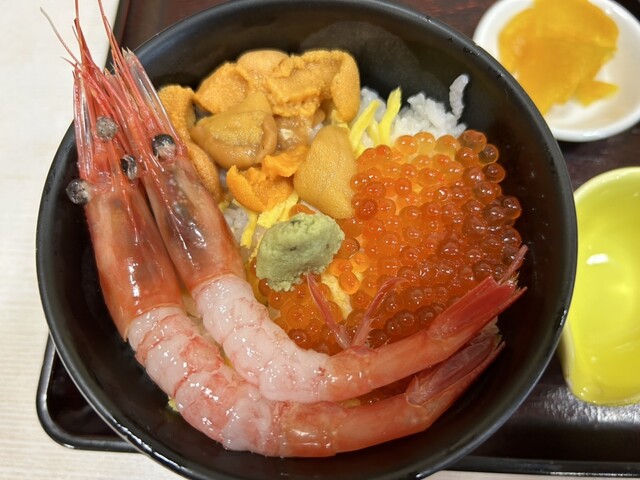 函館朝市 えびす食堂 - 函館（海鮮）の写真