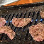 吉川ホルモン - 