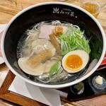 らぁめん 赤坂 みづ菜 - 