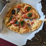 ピザ・カリフォルニア - 料理写真: