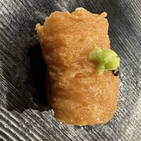 鮨 rindo - 無理言ってお土産のみのお稲荷さんを1つ。あげがジューシーで、うま〜。