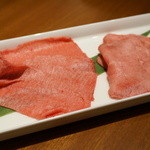 生粋 - タン元の薄切り