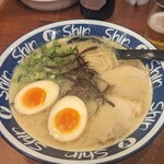 博多らーめん ShinShin - 