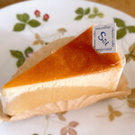 Piaccollina Sai - Sai チーズケーキ399円   お店の看板商品です♡