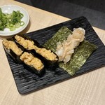 カルビッシュ - 納豆とホッキ貝サラダかぶりつき