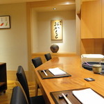 銀座おかもと - カウンター席