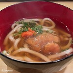 Hamamiya - 鶏の竜田揚げ入りの夜鳴きうどん