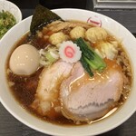 横浜中華そば 維新商店 - 