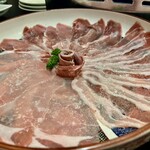 杏仁ダルマ - 豚肉3種盛り合わせ2200円