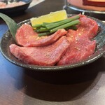 炭火焼肉 にく式 - 