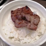 Kokusangyuu Yakiniku Kuidon - 