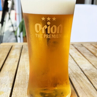 The highlight of the happy hour set is "Orion Premium Draft Beer!"