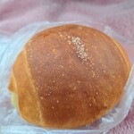 Bakery Tsuchi-pain - 料理写真:塩ロール(130円)