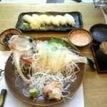 居酒屋 らくがき - カワハギ刺身と握り