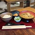 Gyuutoro Yaki Shabu Semmon Tenjuu Nimatsu Rokuzaemon - 前菜