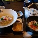 Taishio Soba Touka - 鯛塩らぁ麺と鮭とイクラの茶漬けセットハーフ